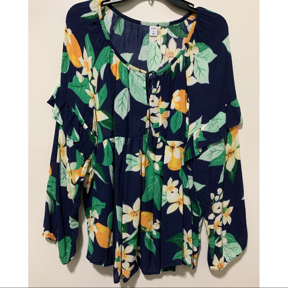 Flowy Flowery Bohemian Blouse🌼💙